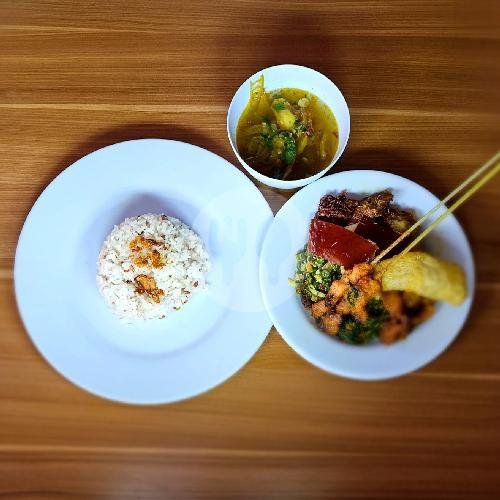 A Culinary Journey at Babi Guling Singaraja Beras Merah Rendi: A Taste of Home in Bali