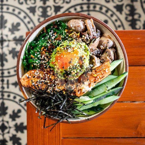 Unibowl PokeBowl Review: A Must-Visit Healthy Dining Experience in Seminyak, Bali