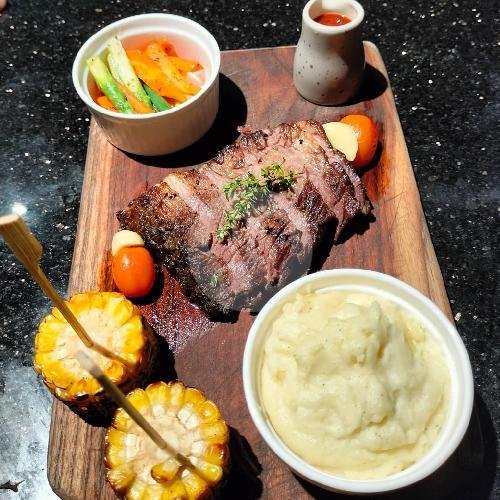 Smoked Wagyu Beef menu GOURMET GARAGE