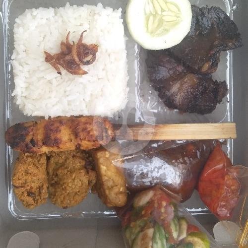 Nasi Daging Spesial menu Warung Timber, Mataram Kota