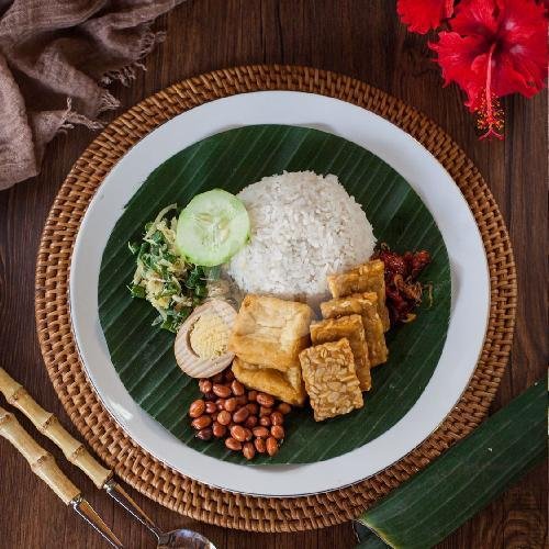 Vegetarian menu Nasi Ayam Kedewatan Ibu Mangku, Seminyak