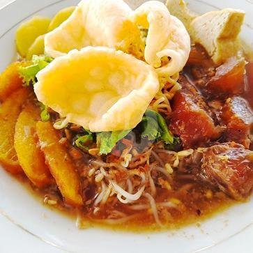 Tahu Campur menu Soto Ayam 