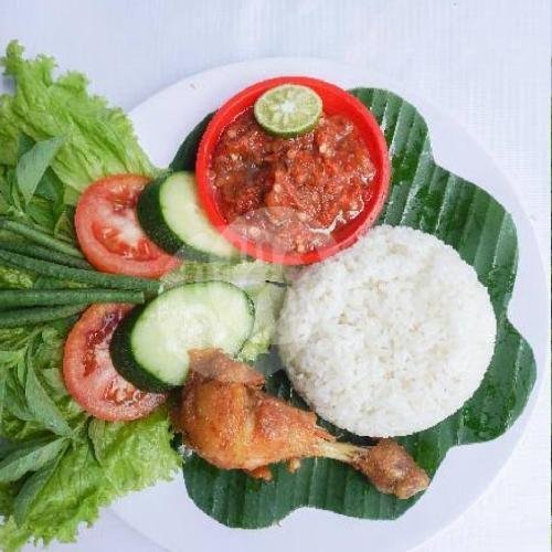 Paket Hemat Lalapan Cv19 + Aqua Gelas 220Ml menu Lalapan Neng Gelis, Bukit Sari