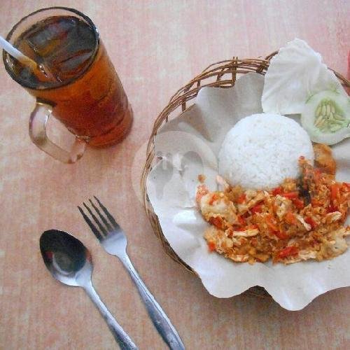 Paket Combo 1 menu Ayam Geprek Fillet, Samping Alfamart