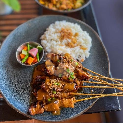 Sate Ayam - Chicken Satay menu MACHINERY Cafe, Canggu - Pererenan