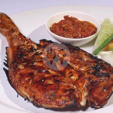Ikan Bakar Mbok Nyoman menu Cafe Teduh, Diponegoro