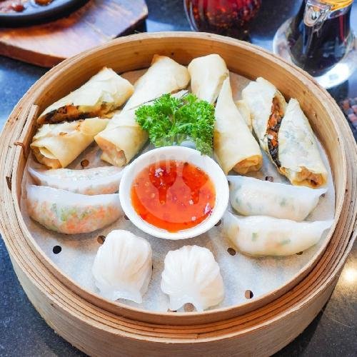 Mixed Dim Sum menu Golden Monkey Chinese Restaurant, Sanur