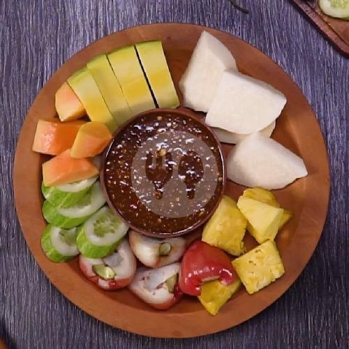Rujak Colek Gula Bali menu Rujak Tipat Bu Yoni, Denpasar