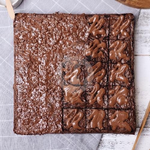 Nutella Ovomaltine Brownies menu Orlenalycious, Padang Sambian