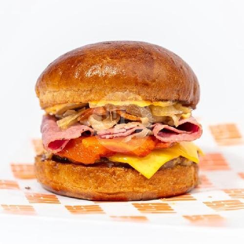 Burgervoss: A Must-Visit Burger Haven in Seminyak, Bali