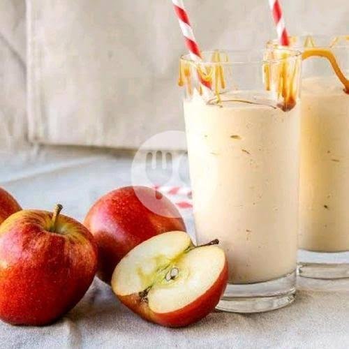 Juice Apel menu Gorengan Pisang Keju Pojok Alfamart, Kerobokan