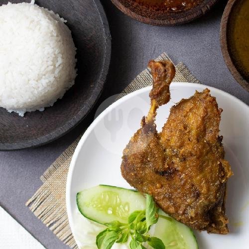 Paket Bebek Serundeng  Sambel Korek + Minum menu Ayam Kremes Cak Iwan, Renon