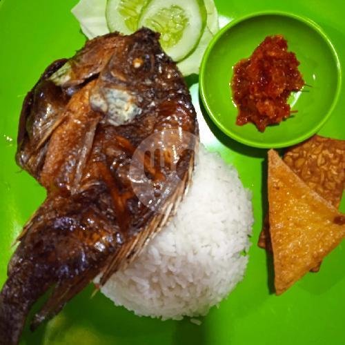 Lalapan Ikan Nila menu Kedai Ranger - Sop Buntut - Sop Iga, Bundaran Gerung