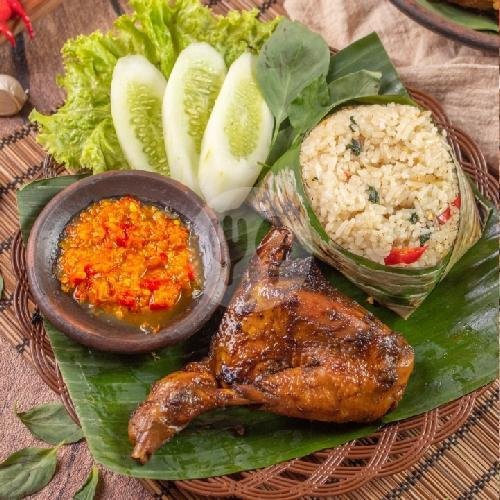 Nasi Bakar Ayam Bakar Pedas Manis menu 8Spices Nasi Bakar & Ayam Penyet, Denpasar