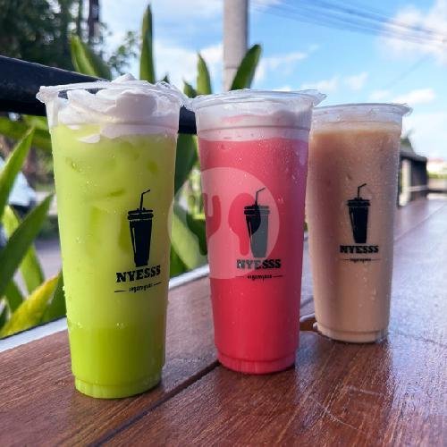 Combo Avocado, Red Velvet Dan Teh Indonesia menu Nyesss, Denpasar