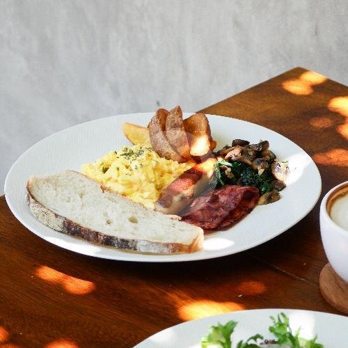 Big Bfast menu Rehat Cafe, Nusa Dua