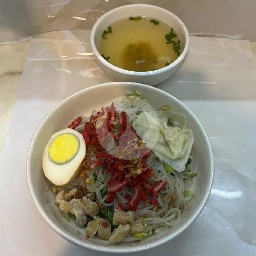 Bihun Pangsit Casio menu Mie Pangsit Lao Ban Medan, Pulau Tarakan, Denpasar