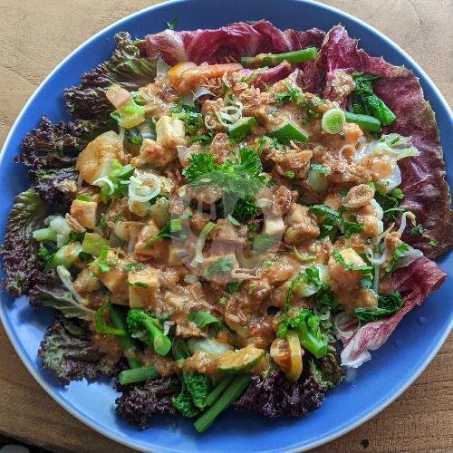 GADO GADO (Pecel)/Mixs Vegetable Peanut Sauce menu Waroeng Bagoes VEGETARIAN & VEGAN SANUR, Pemamoran Street Sanur Bali