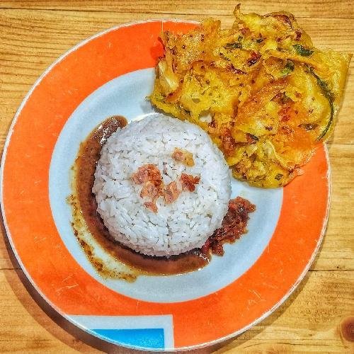 Nasi Uduk Kampung menu Nasi Uduk Mak Tentong, Perum. Tropic Residence
