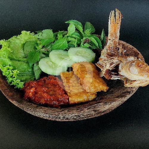 Ikan Laut Goreng + Tempe menu Kubu Kitchen, Lalapan Ayam Bakar Dan Ayam Geprek, Cokroaminoto