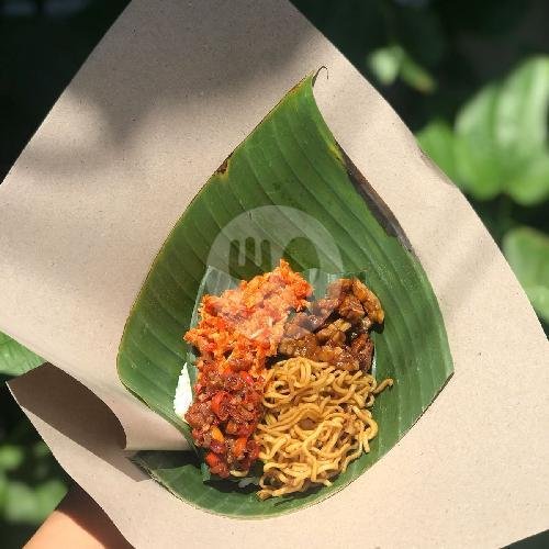 Nasi Jinggo Daun Kecil (Dibakar) menu Kedailisius, Kuta