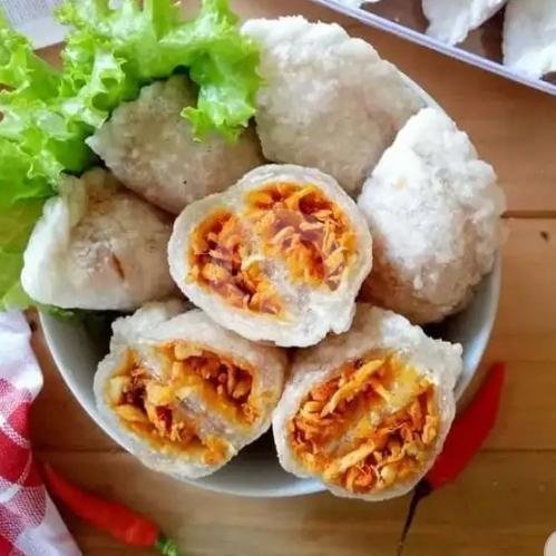 Cireng Isi Ayam (6) menu Kedai Brownies Dan Cireng Tralala, Imam Bonjol
