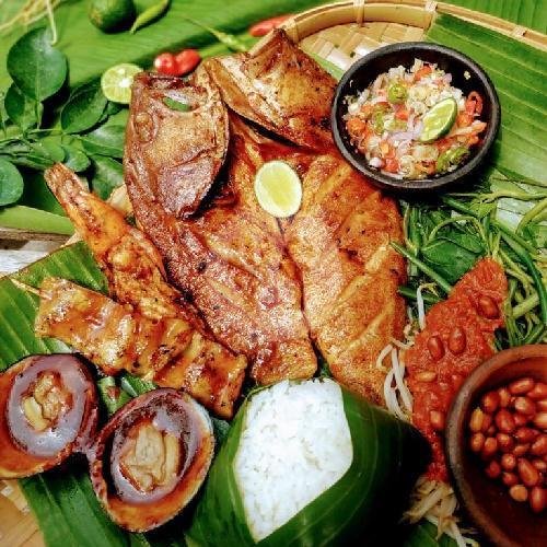 Paket Premium 1 Orang menu Warung Gurih Gurih, Tukad Barito