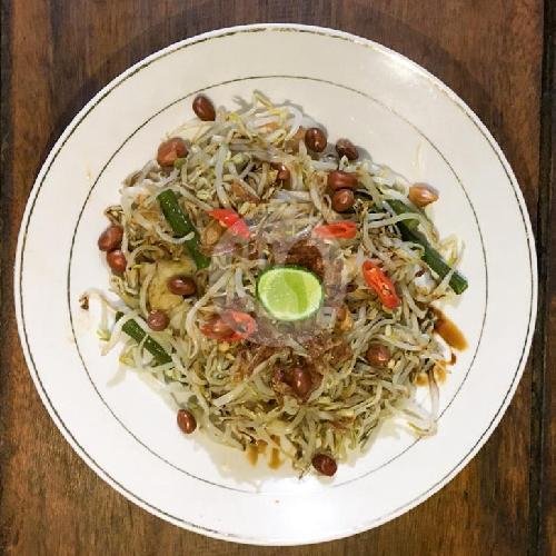 Tipat Cacah menu Waroeng Kelan Indah, Tuban