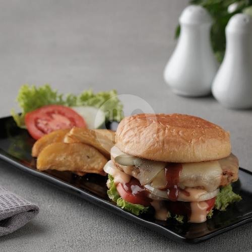 Koe Chicken Burger menu Kantin Koe, Celuk Sukawati