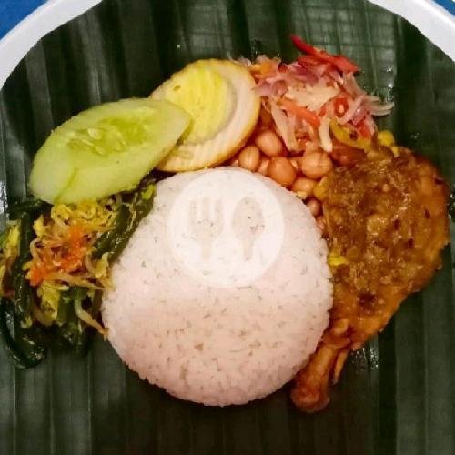 Nasi  Bungkus Ayam Tanpa Sate menu Nasi Ayam Betutu Bu Kadek Wati, Gatot Subroto Tengah