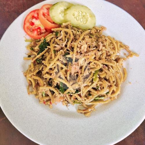 Mie Hokkien Goreng Telur menu Mie Sop Ayam Medan, Nuansa Utama Timur