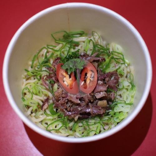 mie keriting / biasa goreng bebek sambal hijau / tempong (pedas) menu Nasi Bebek Pedas Koh Momon