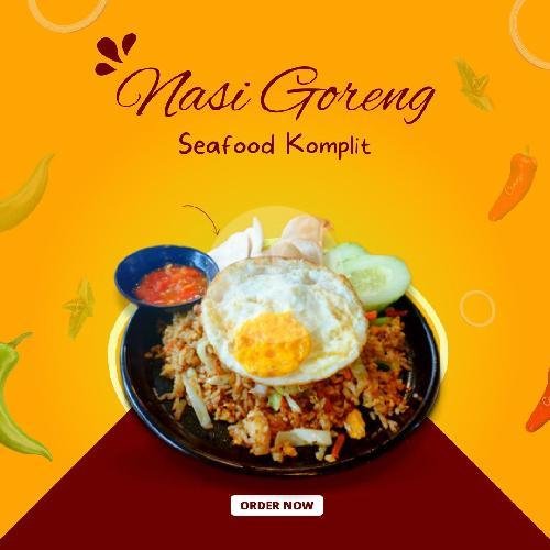 Nasi Goreng Seafood Komplit menu Kumpi Kitchen & Grill