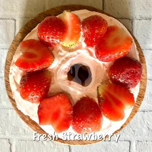 Fresh Strawberry menu Donat Kentang Renon, Badung