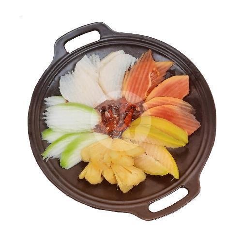 Rujak Buah Bumbu Colek menu Warung Rujak Cik De, Denpasar