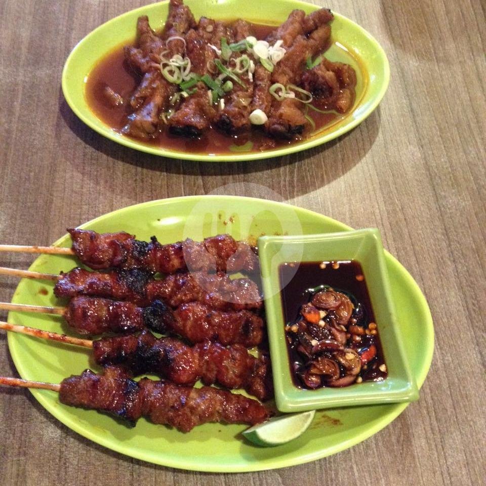 Sate Babi (isi 5) menu Bakmi Dempo 91, Sesetan
