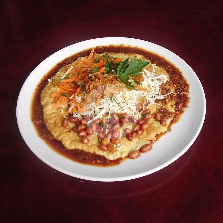 Tahu Telor menu Ayam Tulang Lunak Malioboro, Kuta