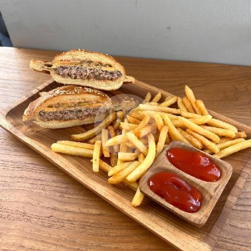 NEW ! UFO CHEESE BURGER COMBO menu Food Factory Original ( French Tacos & Ufo Burger, Breakfast), Jl. Mertanadi