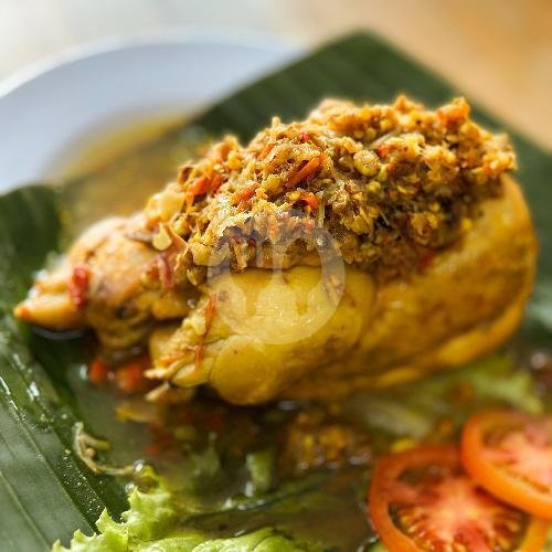 Betutu Ayam Broiler (1/2 Ekor) Original/ Kuah menu Ayam Betutu Ibu Nia, Merdeka
