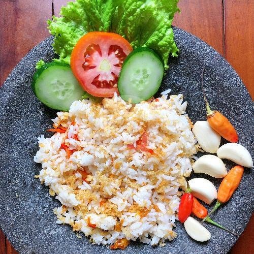 Nasi Uleg Jengkol Udang Crispy menu Baby Cumi Omahdee, Denpasar
