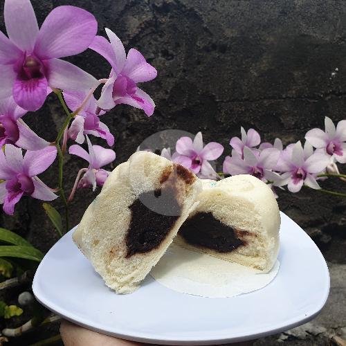 Bakpao Kacang Merah/Tausa menu Mie Kriting Awie, Denpasar