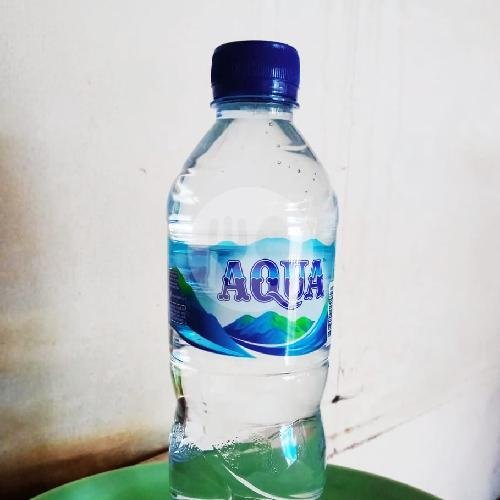 Air Mineral Aqua menu Warung Babi Genyol Arta Nadi, Semer