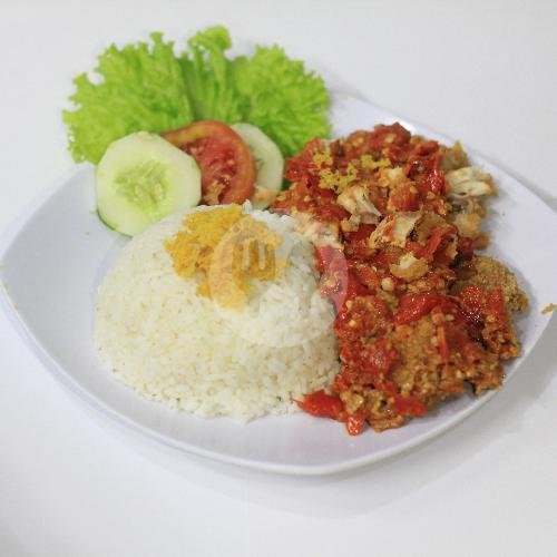 Paket PUAS D Sambal Mentah/ ULEK (Ayam Crispy Paha atas/Dada) + NASI + ES TEH menu Ayam Gebuk Mak Ayam, Kuta