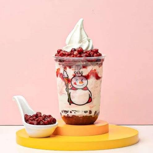 Berry Bean Sundae menu Mixue Sriwijaya, Mataram