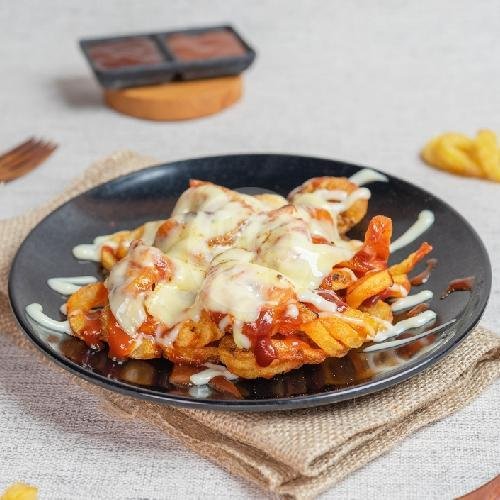Opotato Mozarella menu Twissterdog, Tukad Pakerisan