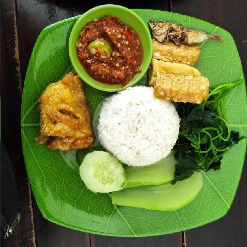 Nasi Tempong Ayam Kecil menu Soto Ayam 