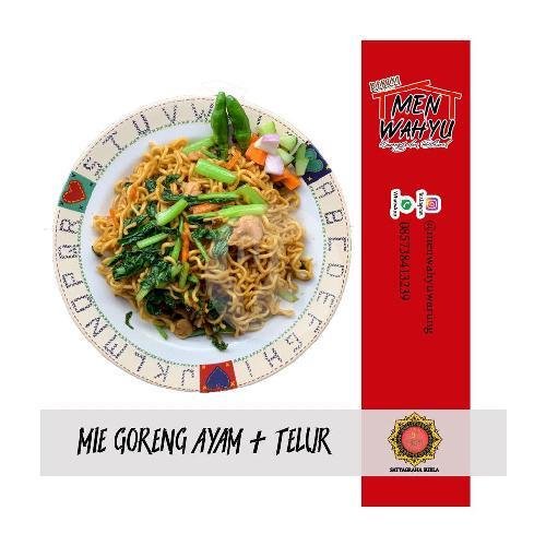 Mie Goreng Ayam + Telur menu Men Wahyu, Denpasar