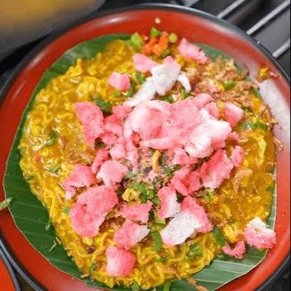 Mie Nyemek Matasapi menu RM Uni Keke Masakan Padang, Tibung Sari