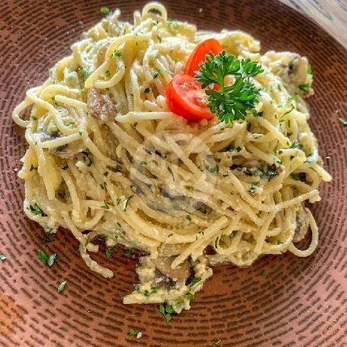 Spaghettie Carbonara menu 8twenty Noodle Bar, Kuta Utara