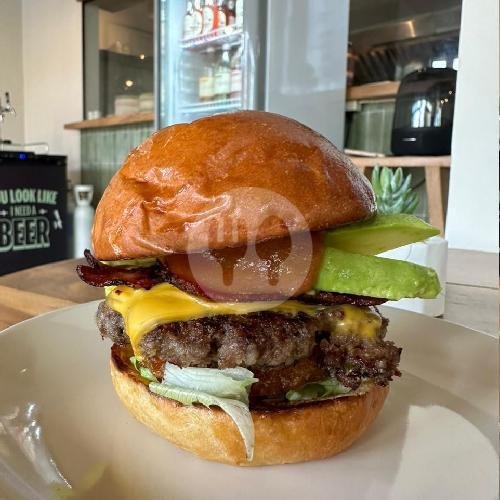 El Muchacho Burger menu Old Pals (Burgers, Breakfast Muffins, Coffee), Tumbak Bayuh